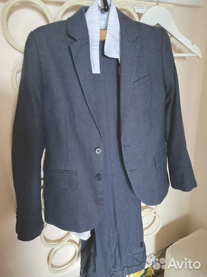 Школьный костюм hm для мальчика 128