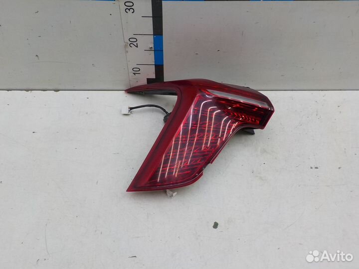 Б/У Б/У Фонарь задний левый Hongqi H5 2017-2022