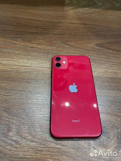 Телефон iPhone 11