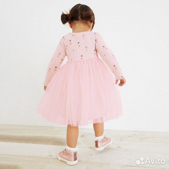 Красивое платье на девочку