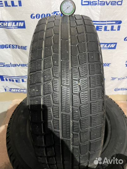 Yokohama Ice Guard IG20 215/60 R16