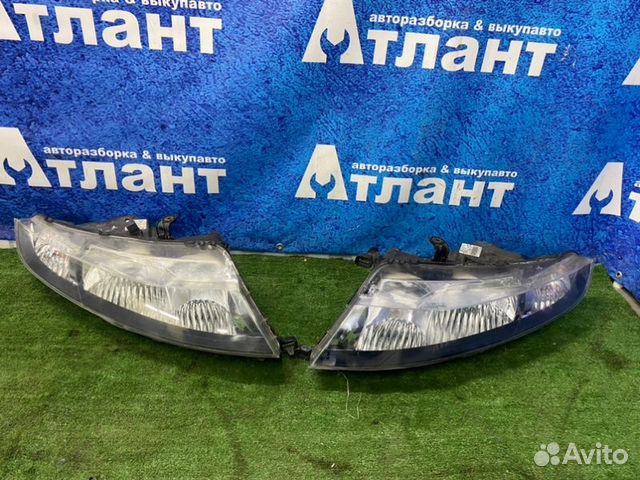 Фары Honda Civic 5D R18A2 2007