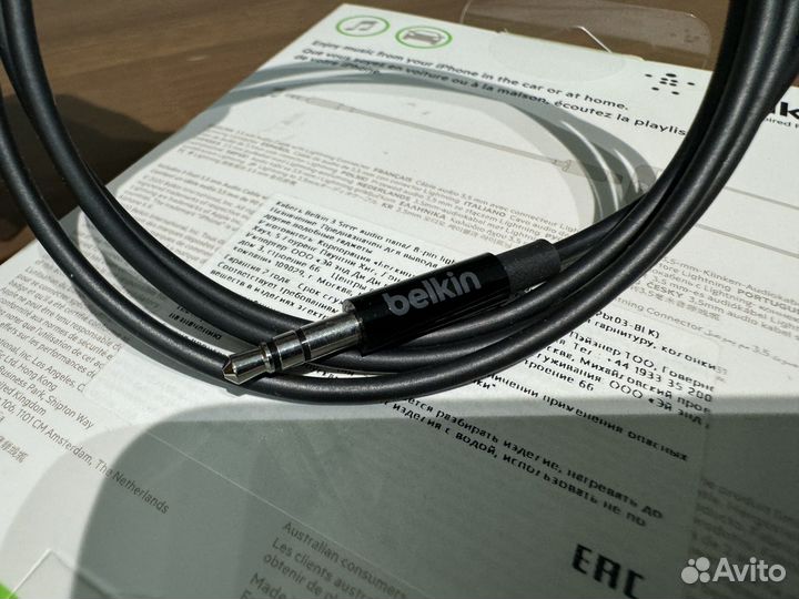 Кабель Belkin 3.5 mm Audio Lightning Connector