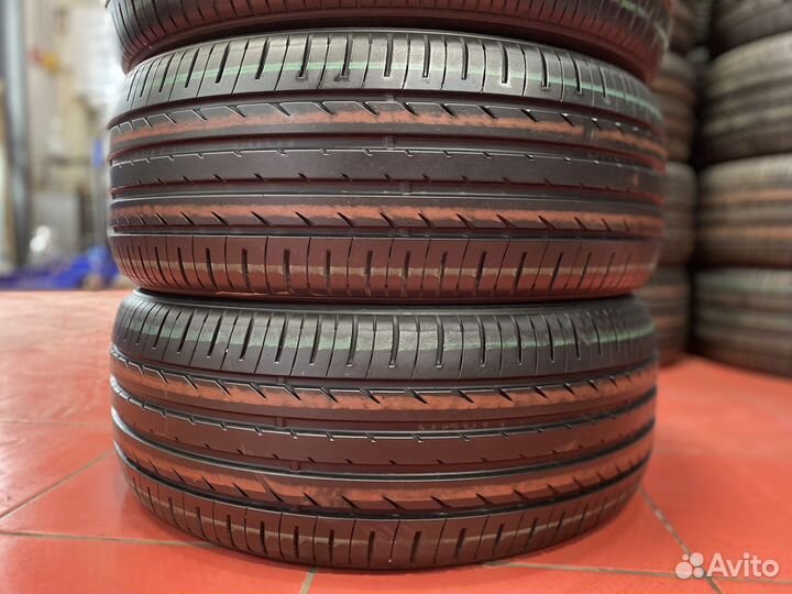 Toyo Proxes R52 215/50 R18