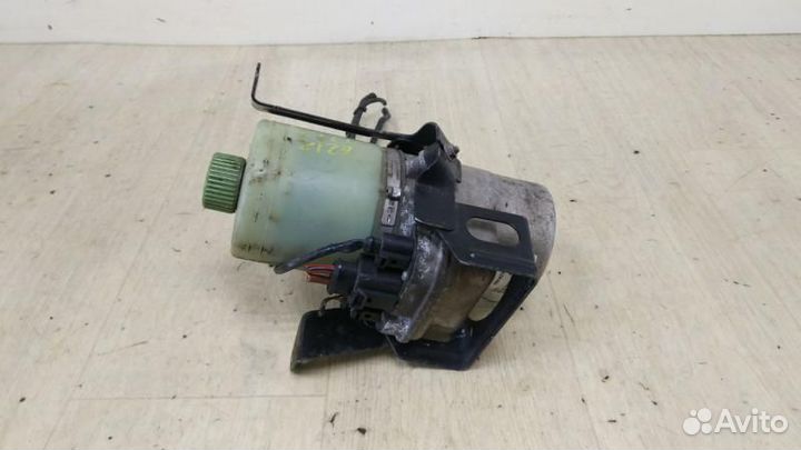 Насос гидроусилителя руля (гур) Volkswagen Polo