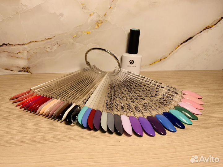 Нужна модель на маникюр