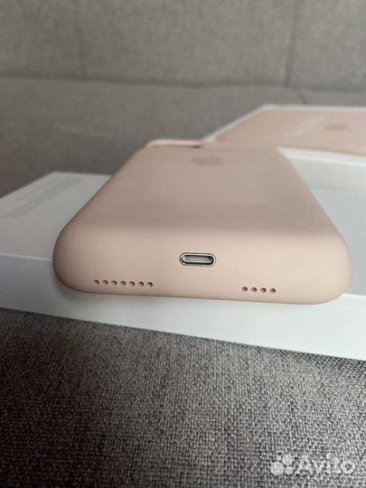 Чехол Smart Battery Case iPhone 11 Pro Max