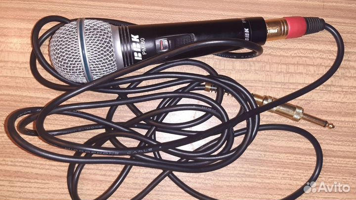 Караоке микрофон BBK PM-80