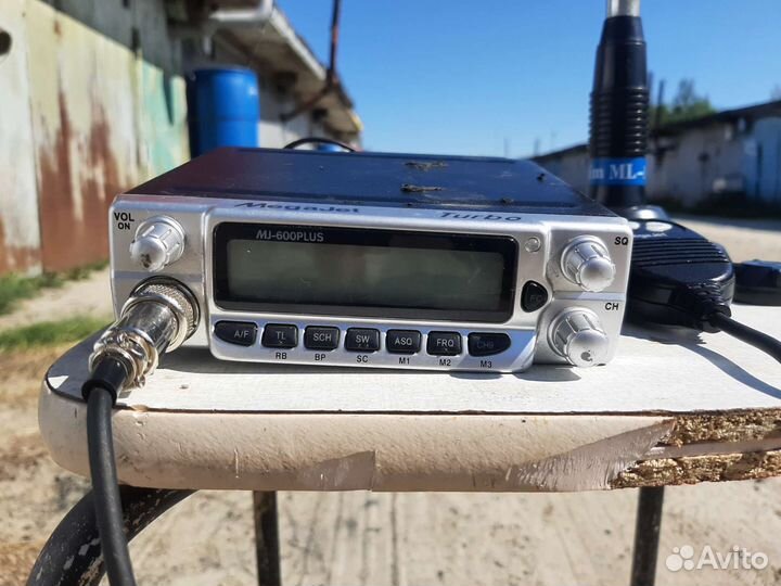Рация Megajet 600 plus