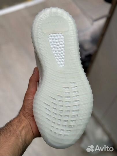 Кроссовки adidas yeezy boost 350