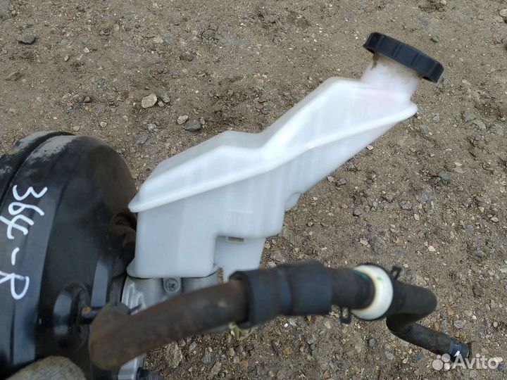 Вакуум тормозной hyundai grand santa fe 2018 год