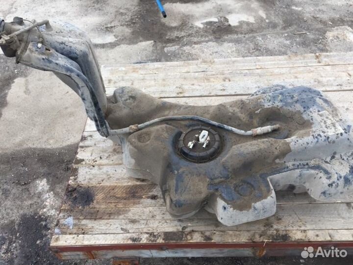 Бензобак Volkswagen Passat B5 седан 1.9 AHH дизель