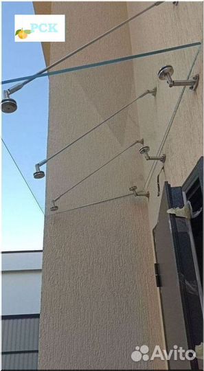 Стеклянный козырек