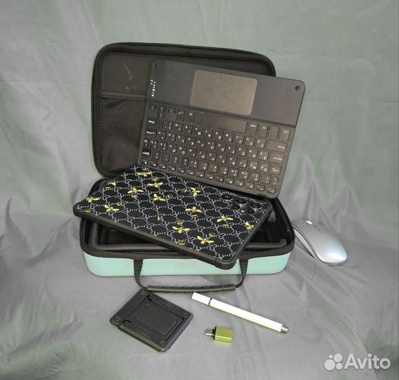 Планшет с клавиатурой Umiio s 24 Ultra