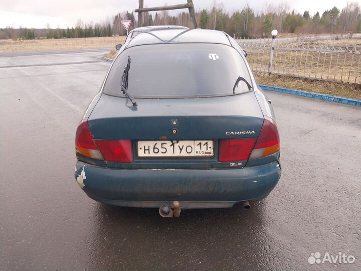 Разбор Мицубиси каризма