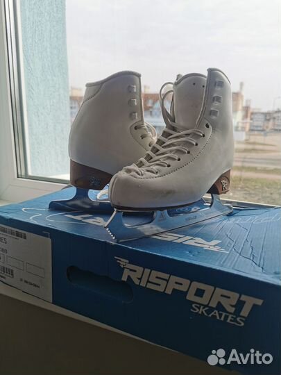 Фигурные коньки risport 225