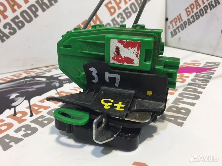 Хендай Солярис Замок задней двери Прав