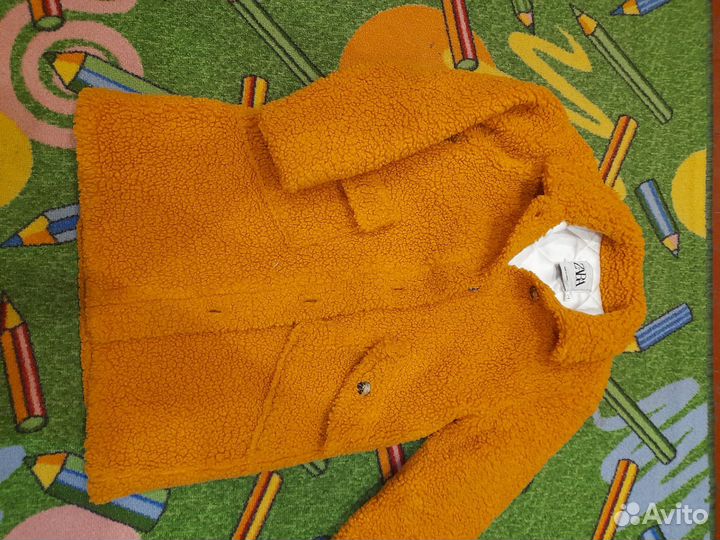 Пальто для девочки zara