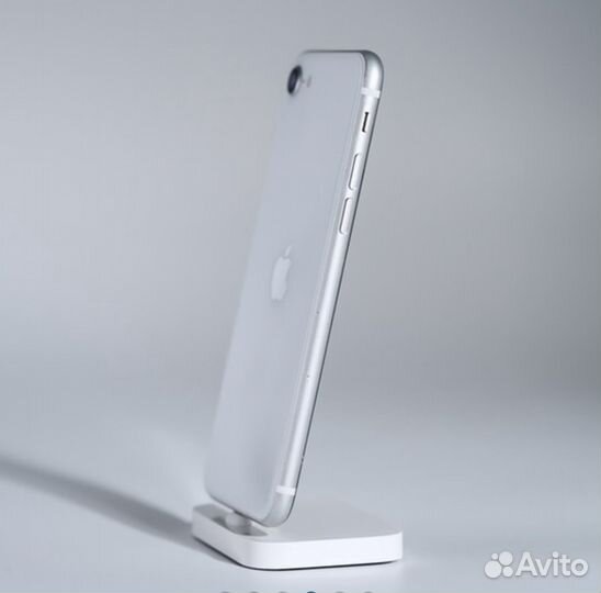 iPhone SE (2020), 128 ГБ