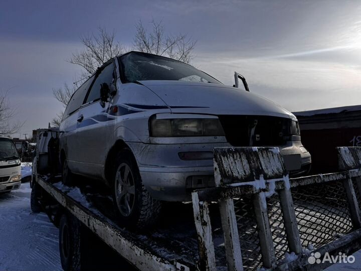 Nissan Largo 2.0 AT, 1992, битый, 10 000 км