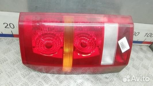 Фонарь задний левый land rover discovery 3 (HNT14M