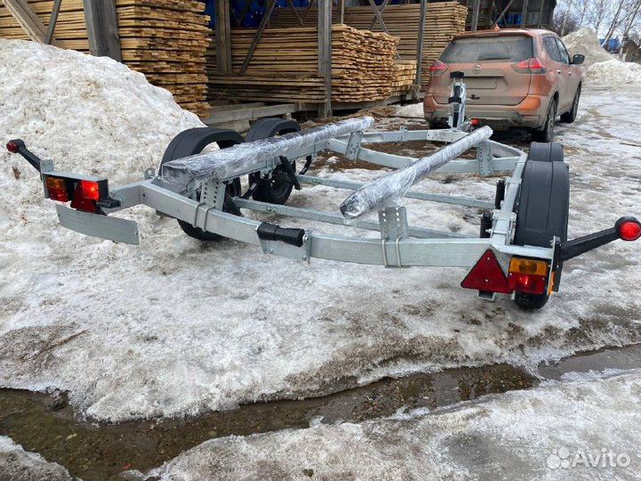 Прицеп двухосный для лодок и катеров до 5,5м