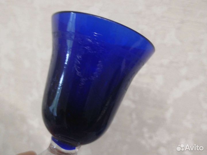Рюмка вазочка синее стекло винтаж