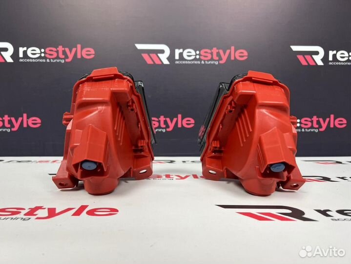 Катафоты Lexus LX570 с 2016 U1610