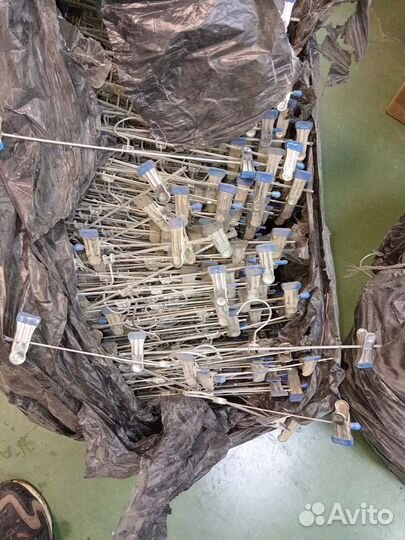 Вешалка с пришепками