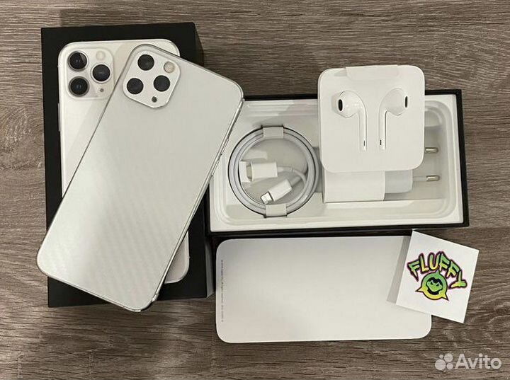 Наушники Apple EarPods Lightning