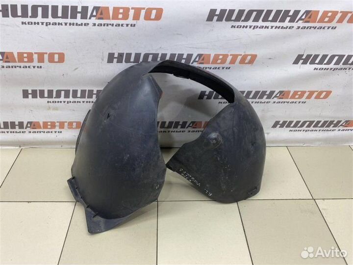 Подкрылок передний левый Volkswagen Golf 6 хэтчбек