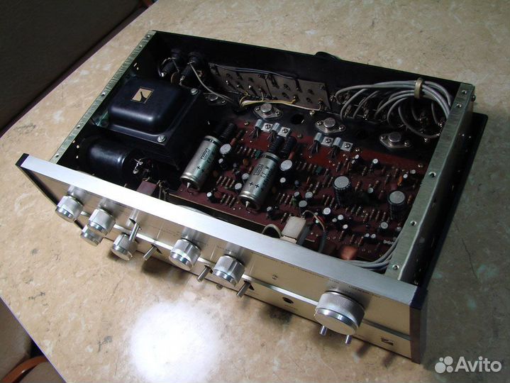 Усилитель Luxman SQ 707