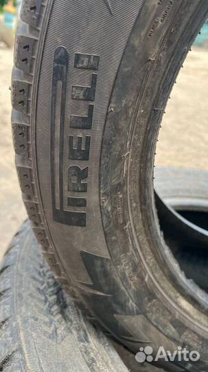 Pirelli Ice Zero 245/50 R18