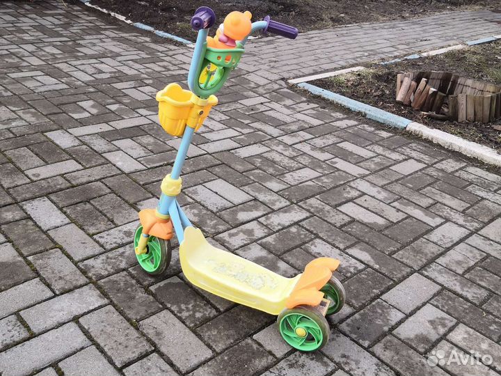 Самокат детский трехколесный