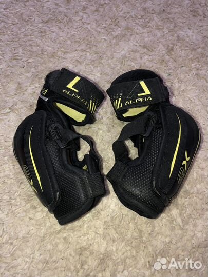 Налокотники хоккейные warrior YTH S/M