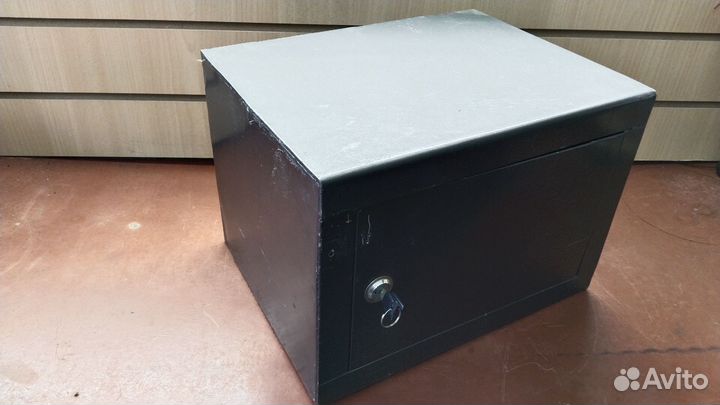 Сейф металлический бу