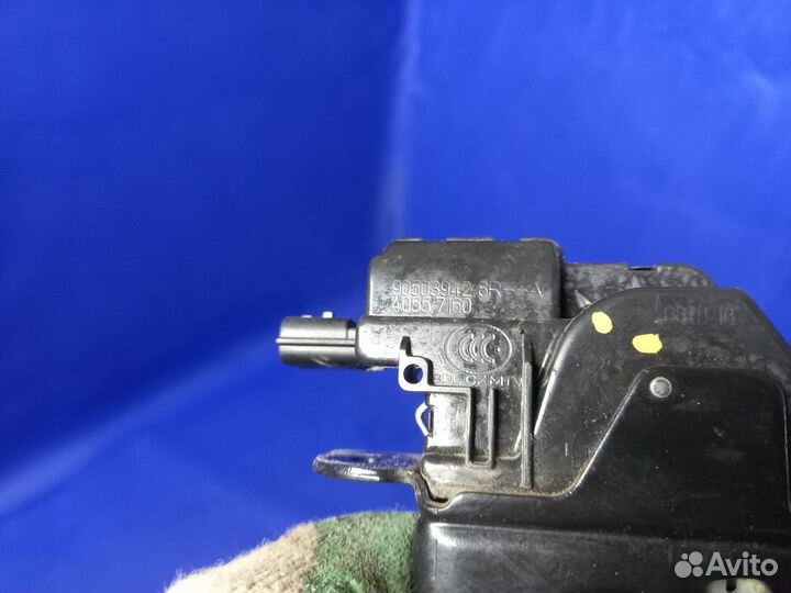 Замок багажника Xray vesta duster arkana