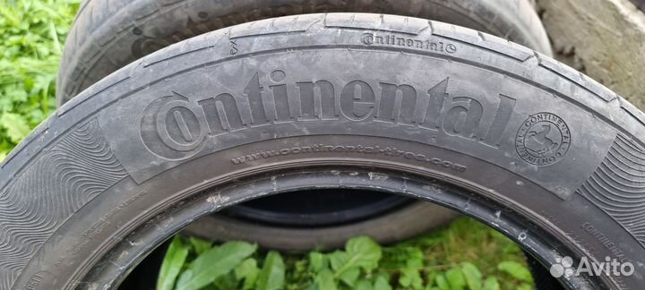 Continental ContiPremiumContact 5 215/55 R16 93V