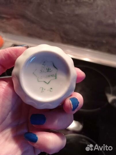 Солонка фарфоровая