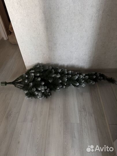 Ель искуственная