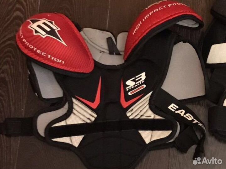 Нагрудник хоккейный детский