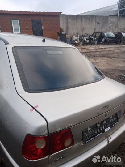 Крышка багажника Chery Amulet A15 2008