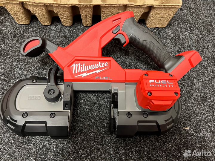 Ленточная пила Milwaukee 2829-20