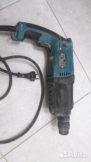 Перфоратор makita 2470 бу