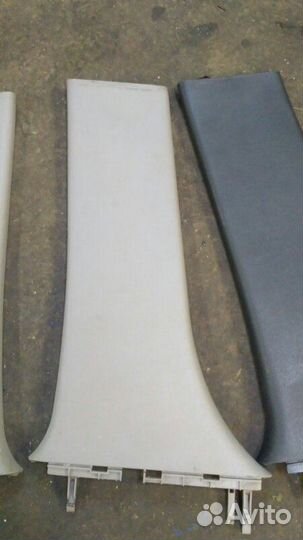 Обшивка средней стойки Volkswagen Passat B5+