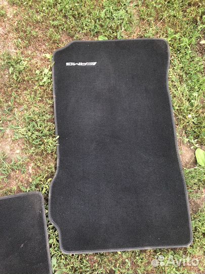 Автомобильные коврики mercedes-AMG