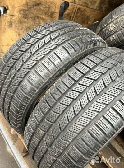 Pirelli Winter 240 Snowsport 225/40 R18