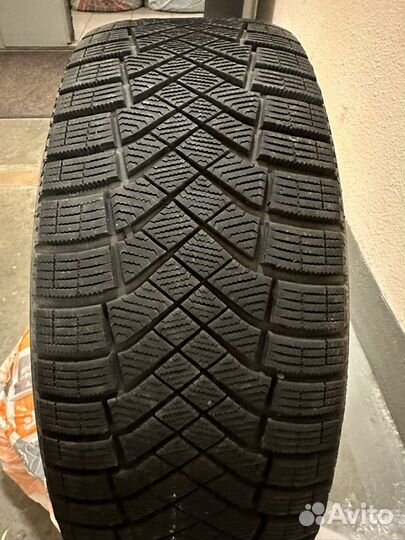 Диски BMW + Pirelli Ice Zero 225/50 R17 RunFlat