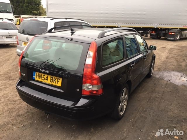 Разбор на запчасти Volvo V50