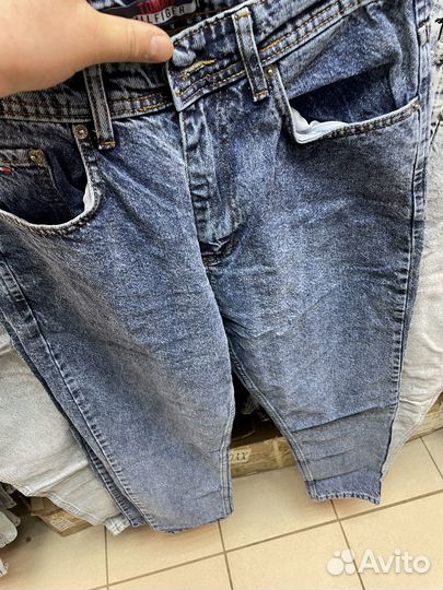 Джинсы бананы